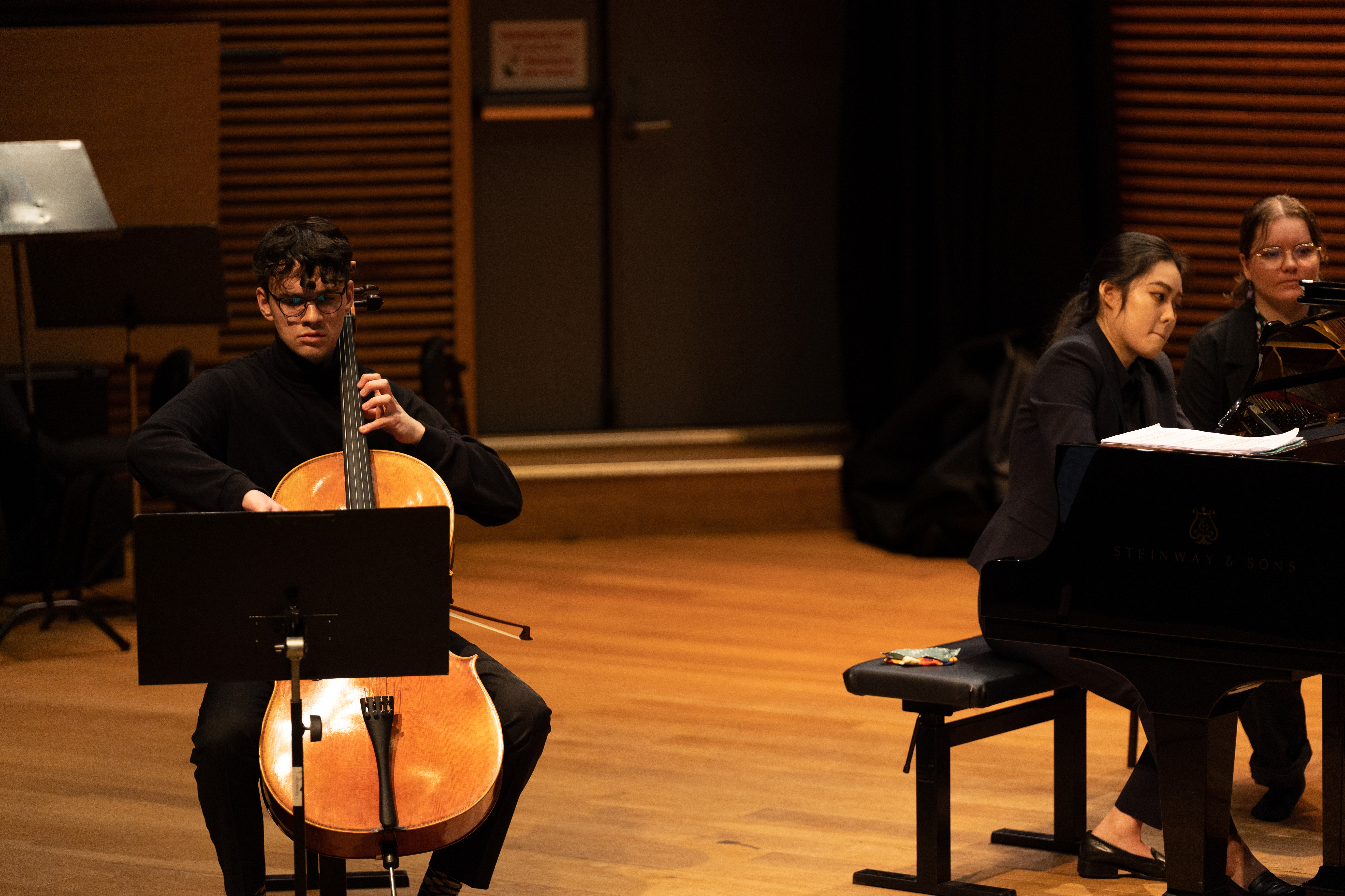 Andreas W. Jara på cello og Sorip Kim på klaver