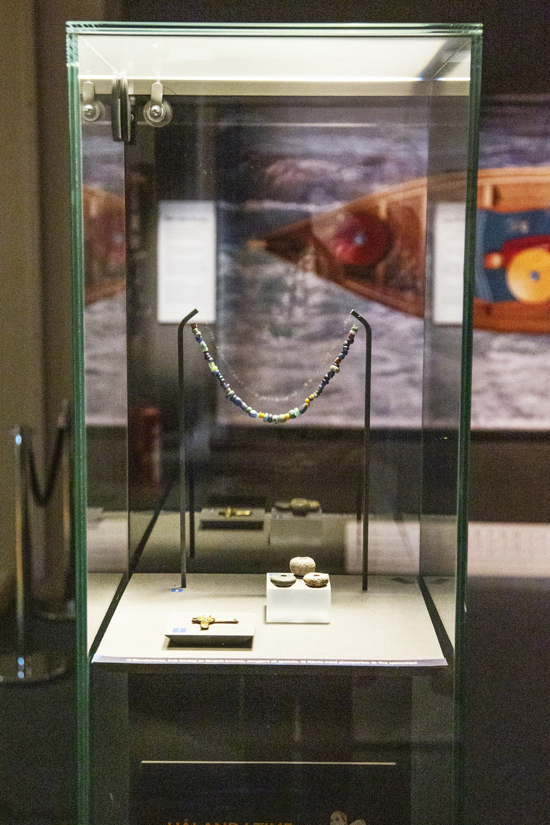 Smykkene til Niamh utstilt på Arkeologisk museum