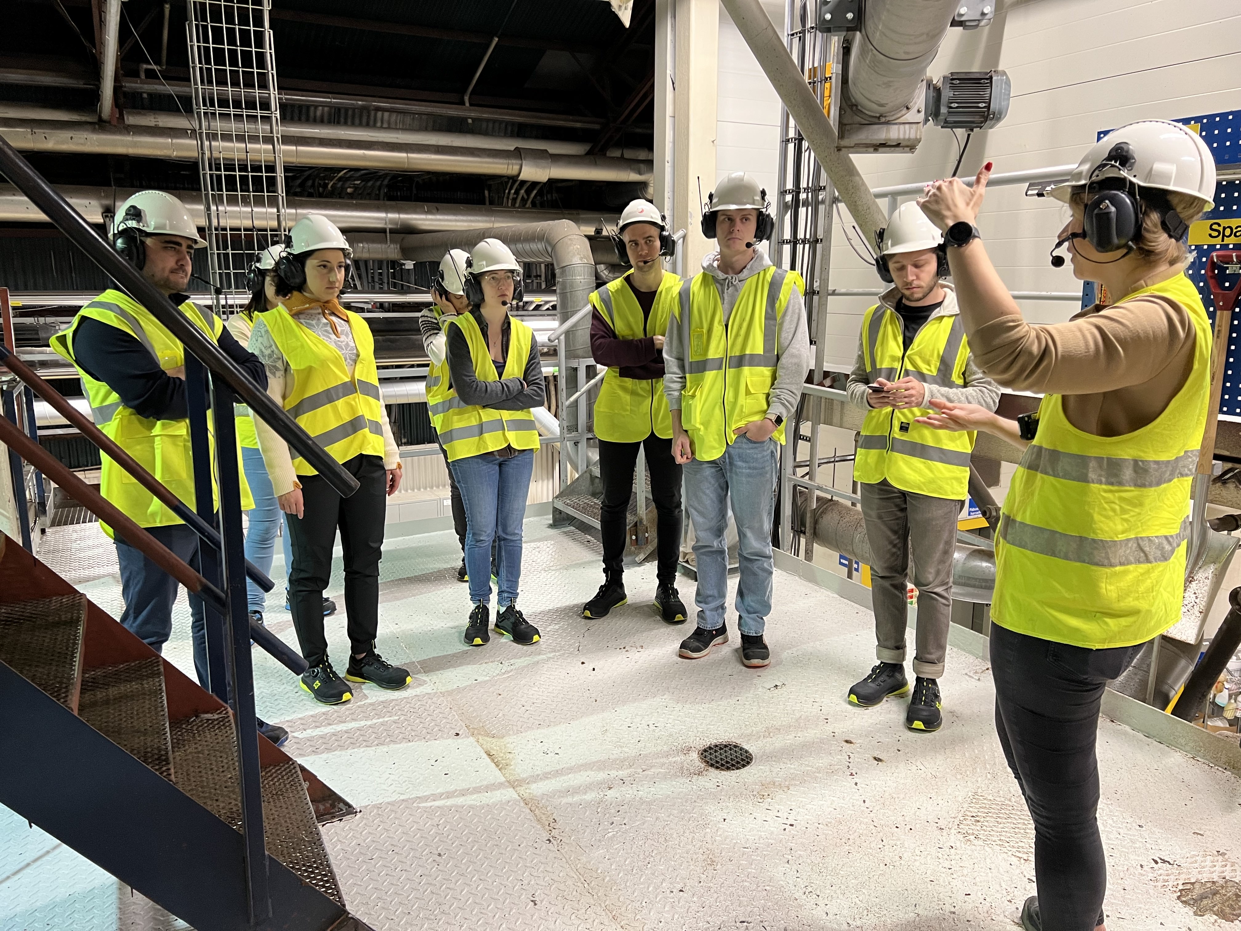 students visit to Skretting