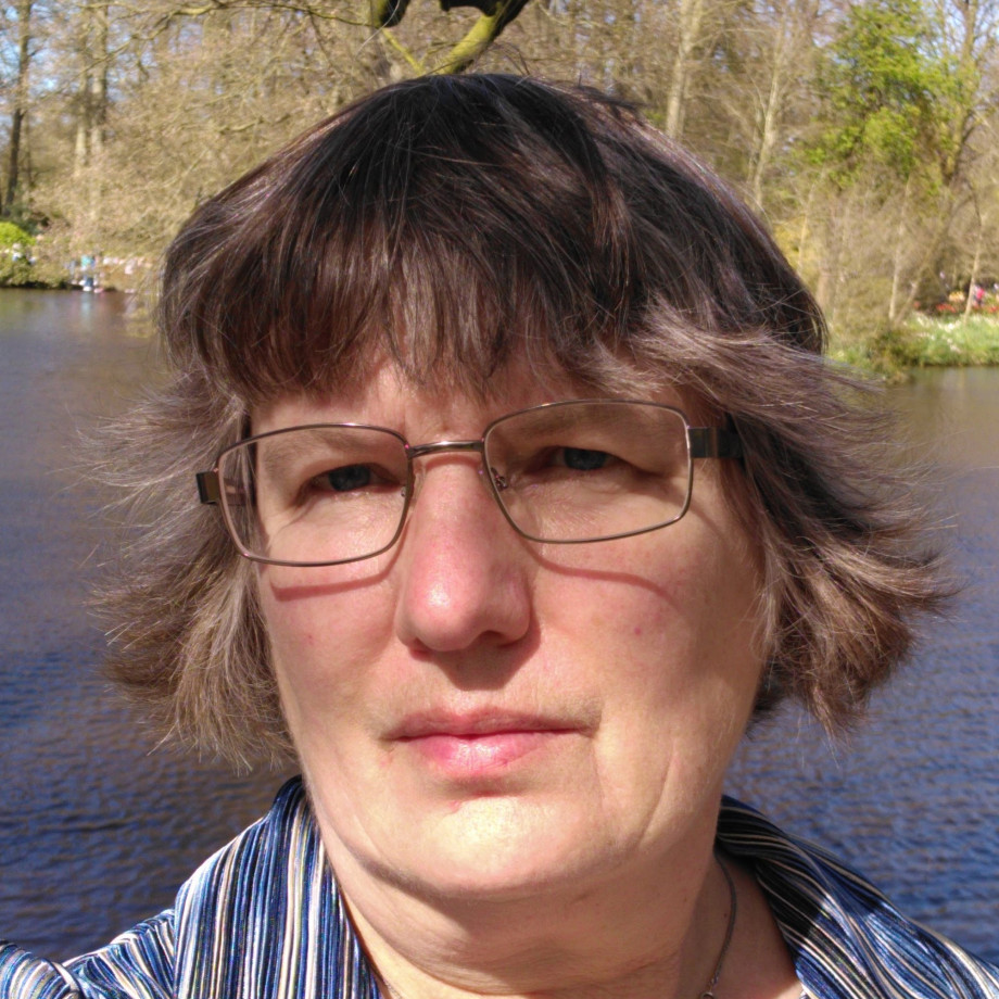 Tamsin Meaney (Professor)