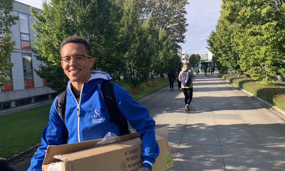 John-Sigvard Njau, student  kjemi og miljø