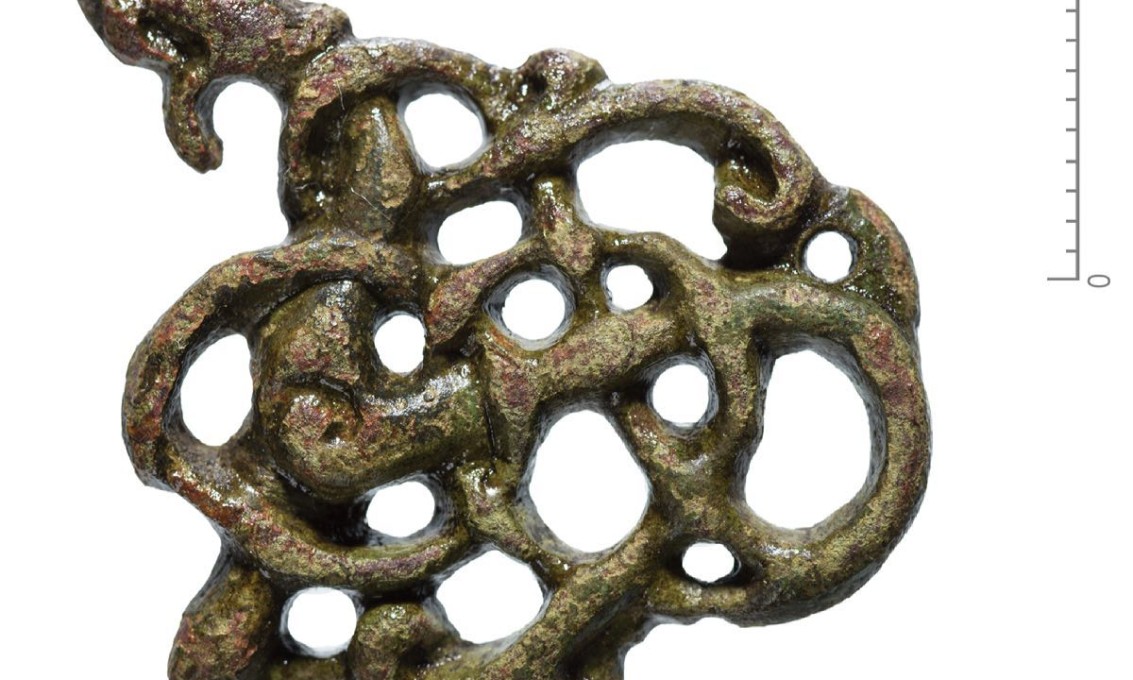 Draktsmykke fra tidlig middelalder som kalles urnesfibel