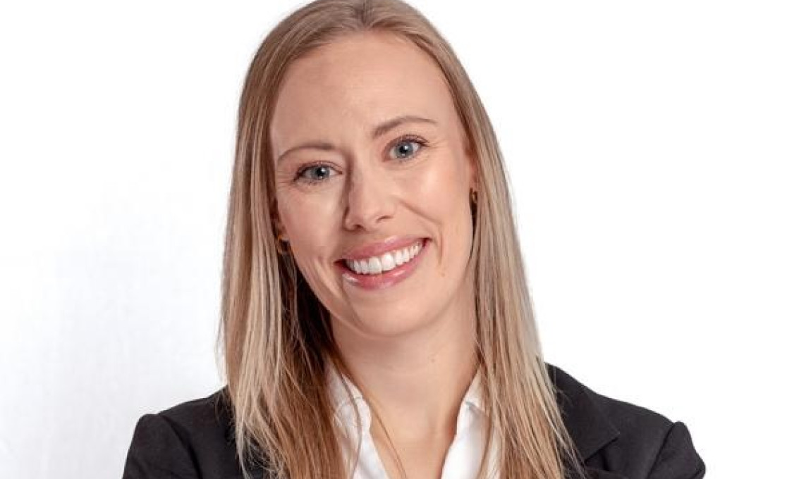 Assosiert partner i advokatfirma