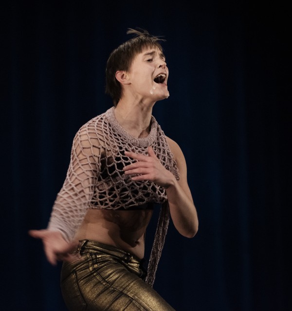 Lone Eivindsdottir på avgangsforestilling i dans, 2019. Foto: Marie von Krogh