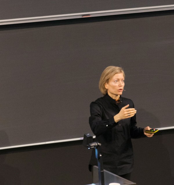 Anja Dalgaard Nielsen held føredrag