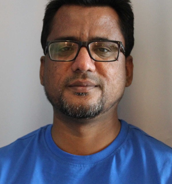 Employee profile for Naveed Ahmed