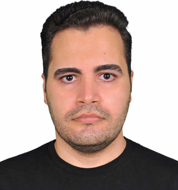Employee profile for Reza Rasooli