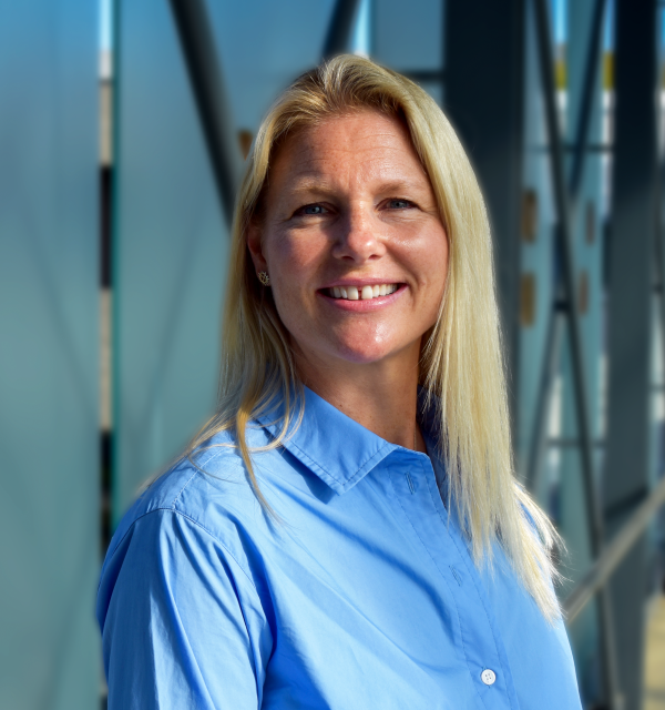 Employee profile for Ann-Karin Tennås Holmen