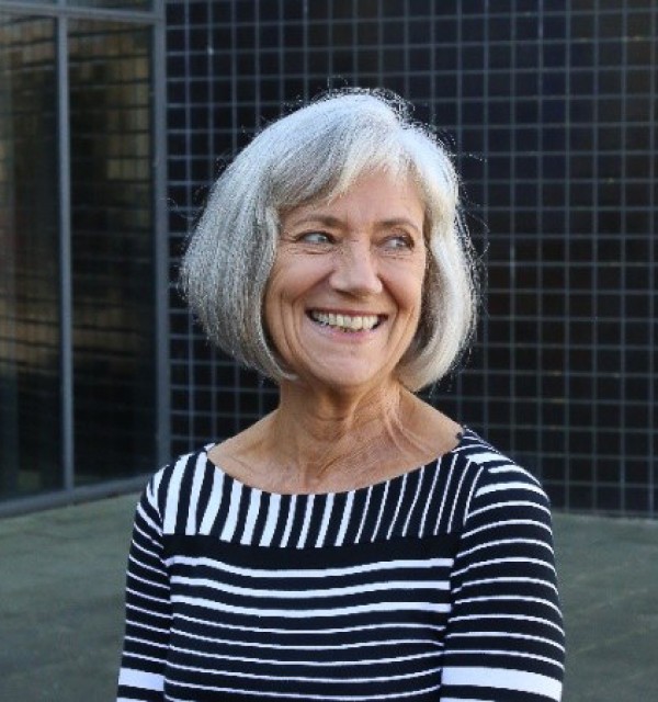 Ansattprofil for Lynn Froggett