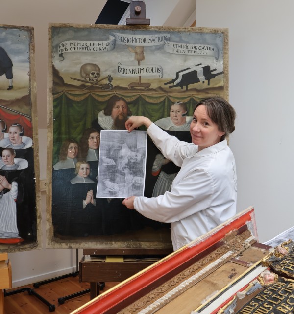 Domkirkens barokke inventar under lupen