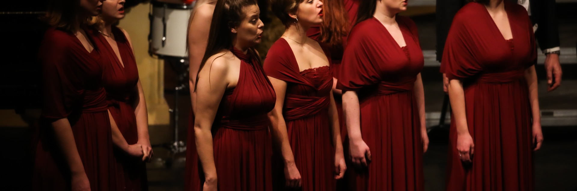 Julekonsert i Perti kirke 2019. Sangstudenter fra Fakultet for utøvende kunstfag og fra Stavanger studentsangforening. Foto: Olav Bjånes