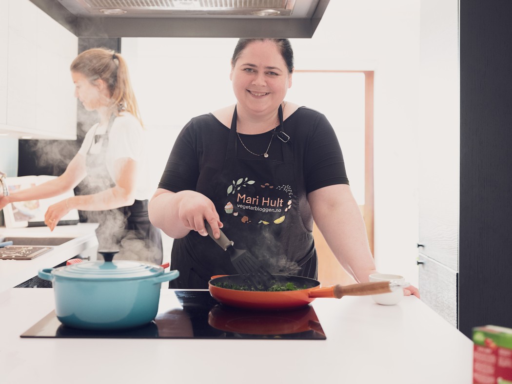 Mari Hult, bilde fra boken Sykt billig.
