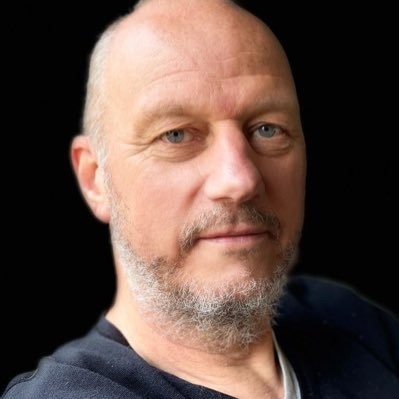 Portrait of professor Hessel