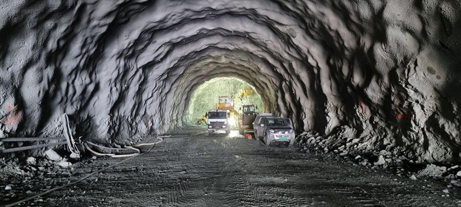 tunnelåpning