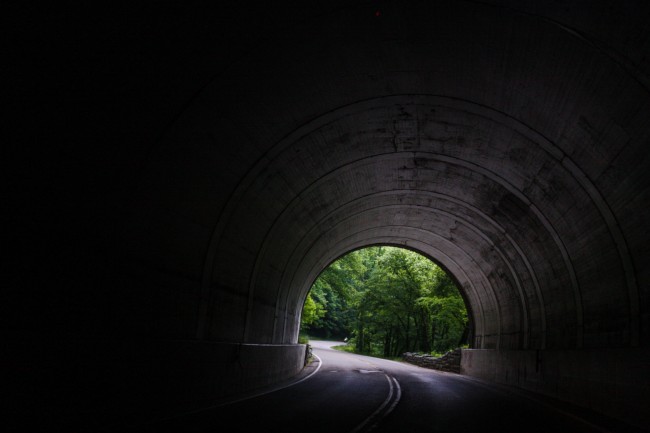 Bilde av tunnel for biler