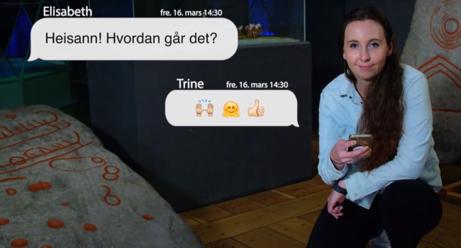 Illustrasjonsfoto nordisk bachelor, student med SMS-teksting