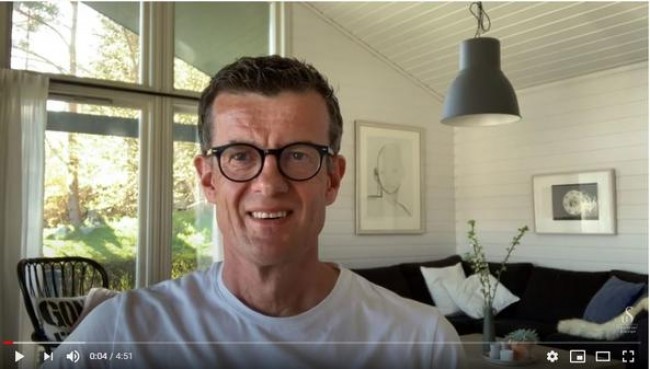 Stillbilde frå videohelsing frå rektor Klaus Mohn