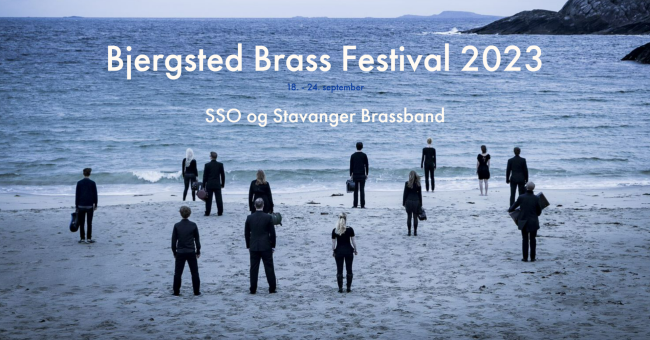 Plakat Bjergsted Brass Festival. Brass-musikerer på strand, sso og svg brassband