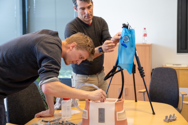He has 3D printed a training model for spinal anesthesia
